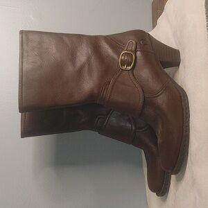 Born Pavan Soft Brown Leather Strap Buckle Calf Boots in size 8M/39